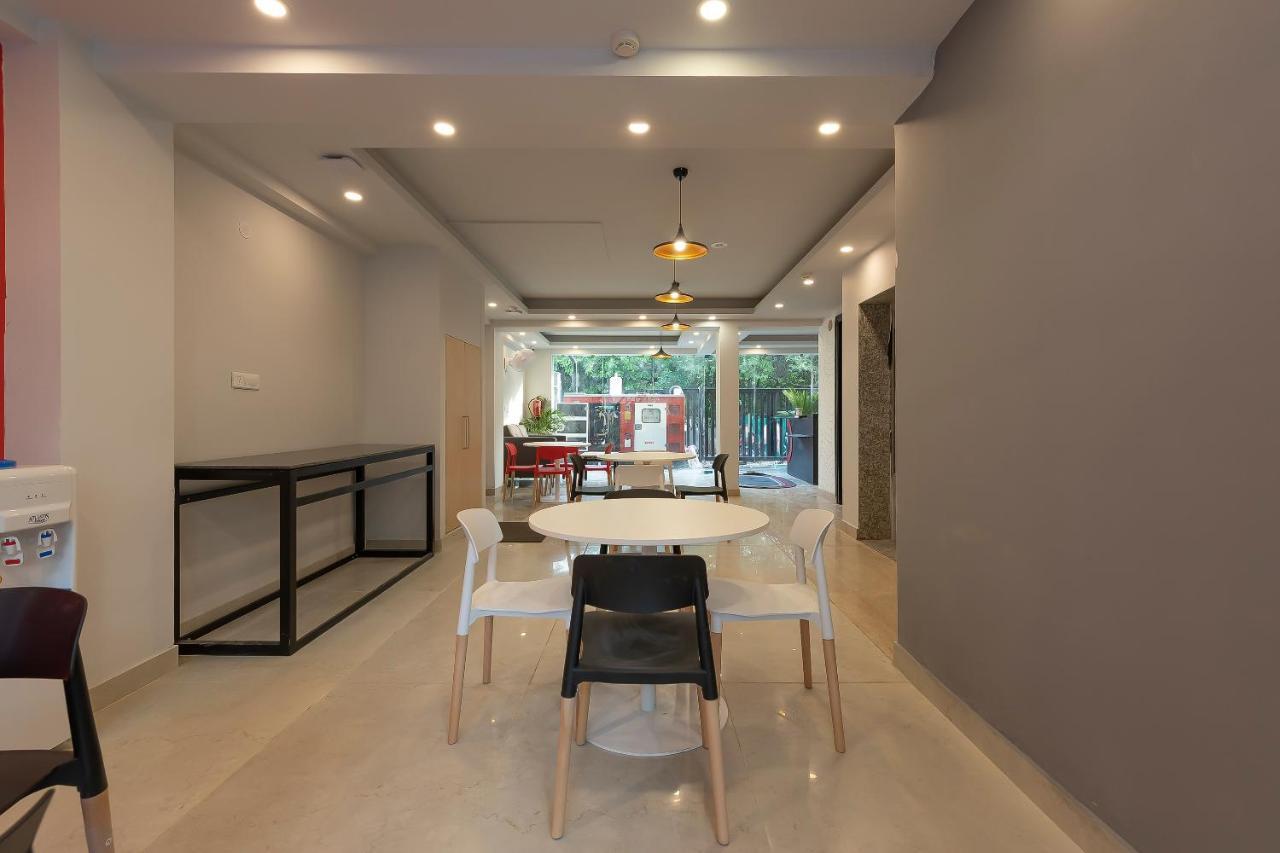 Hotel Collection O 162 Vardhman International Gurgaon Exterior foto